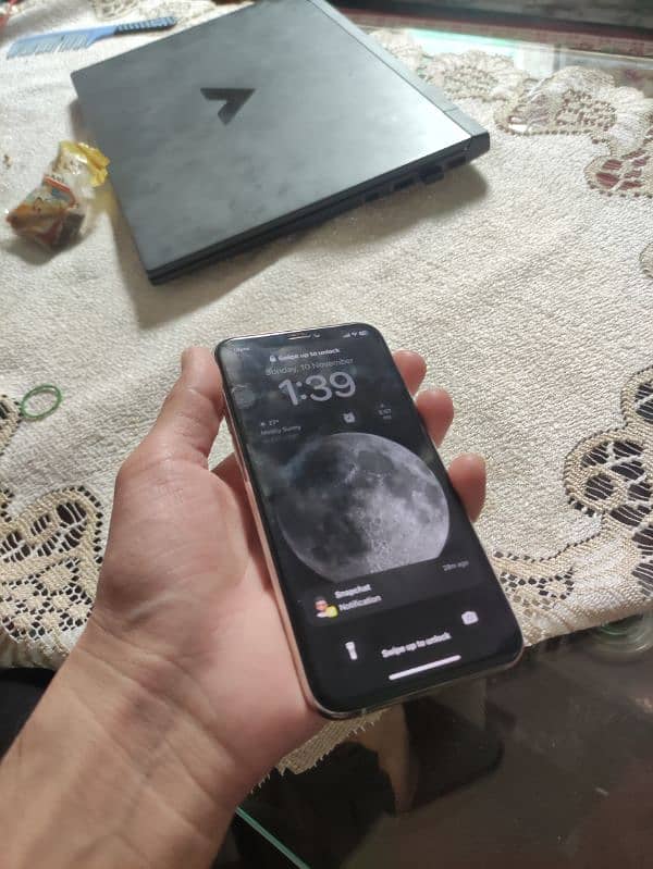 iphone 11 pro 0