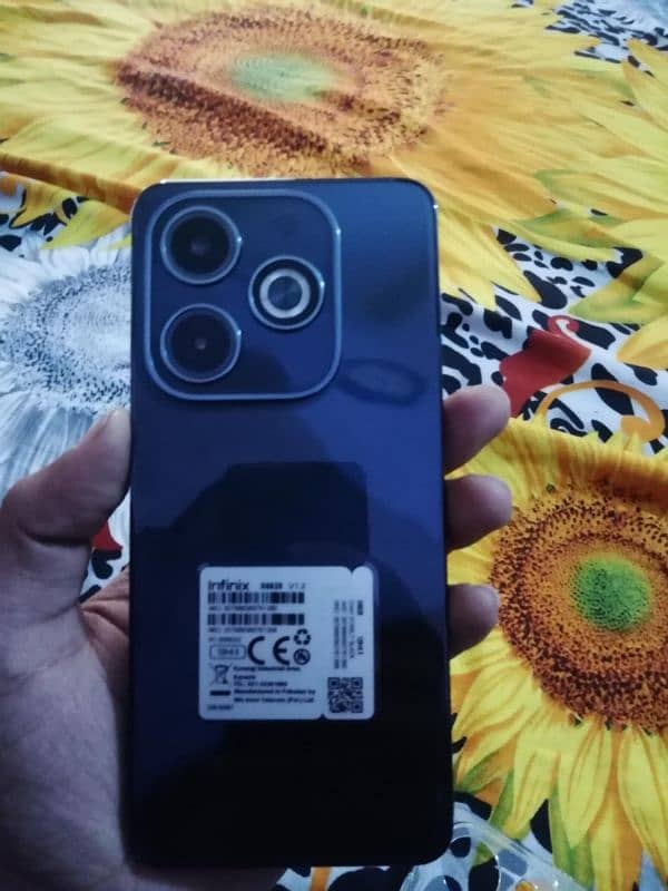 Infinix Hot 40i 0