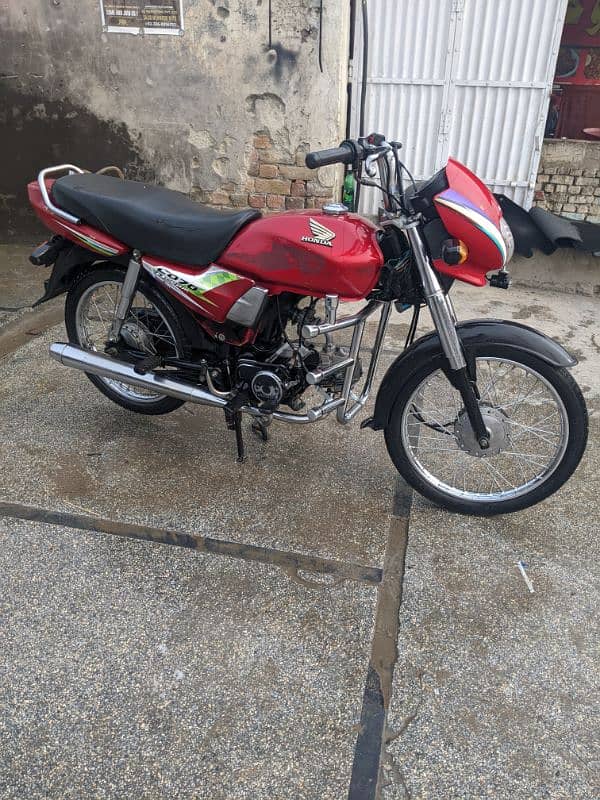 Honda CD 70 Dream genuine condition Lahore no 5