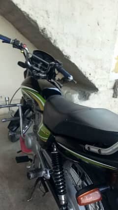 Honda Deluxe 09 Model