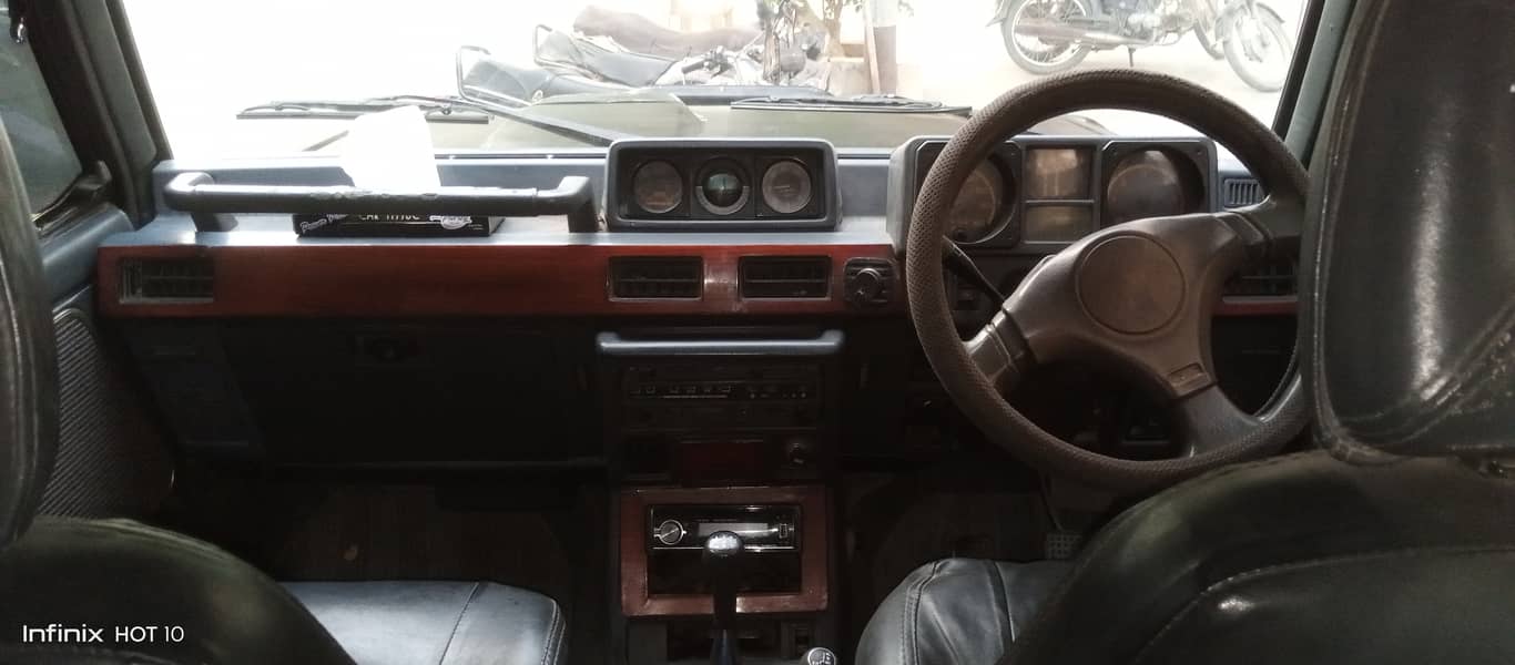 Mitsubishi Pajero 1989 Exceed 2.5 1