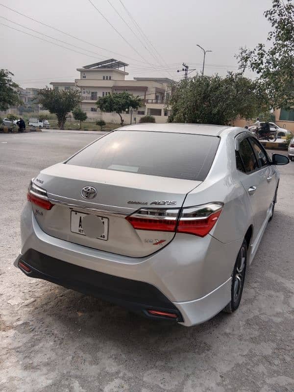 Toyota Altis Grande 2018 7