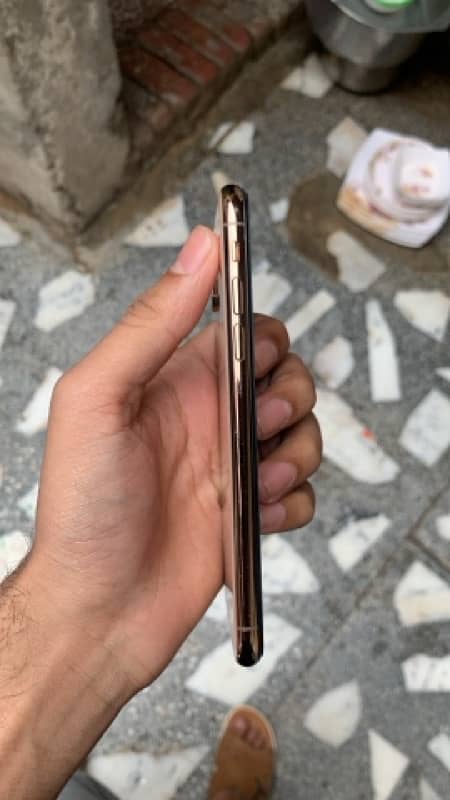 iPhone XS Max HK Model physics Dual 0