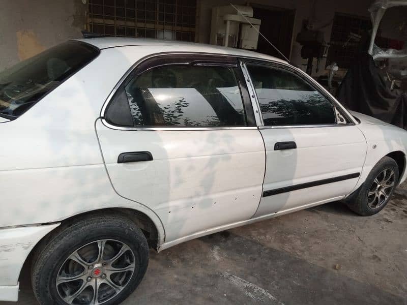 Suzuki Baleno 2002 15