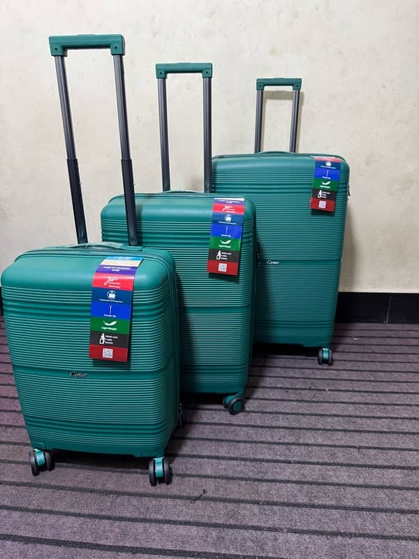 Luggage bags/ travel suitcases/ trolley bags/ travel trolley/ attachi 4