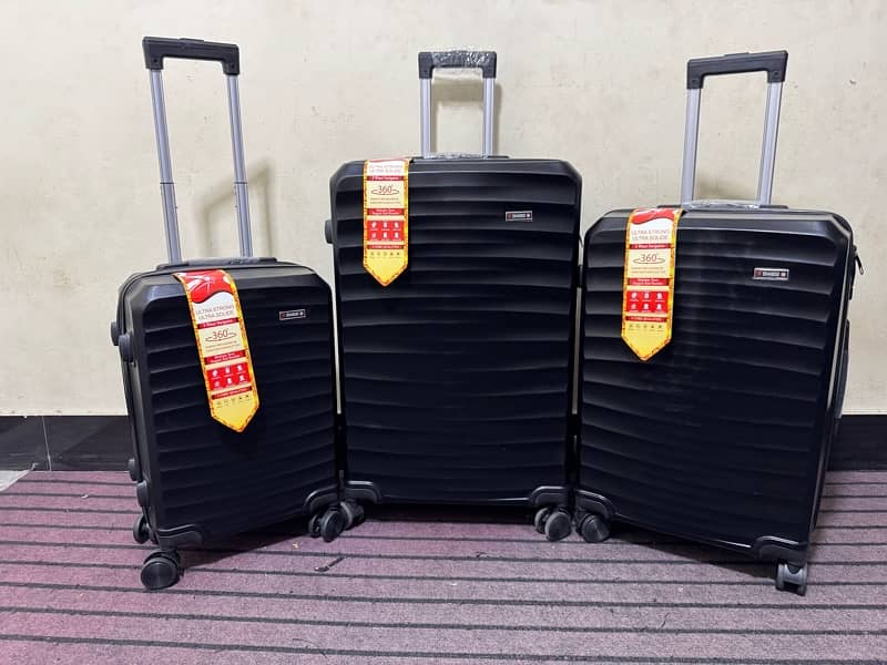 Luggage bags/ travel suitcases/ trolley bags/ travel trolley/ attachi 6