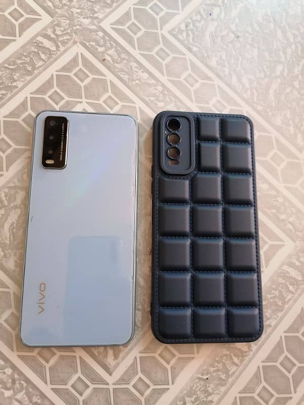 Vivo Y 20s 2