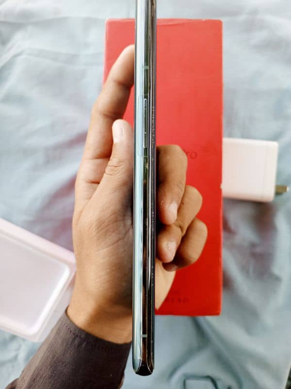 ONEPLUS 9 RPO 5G Ram 12BG & 256GB ROM 2