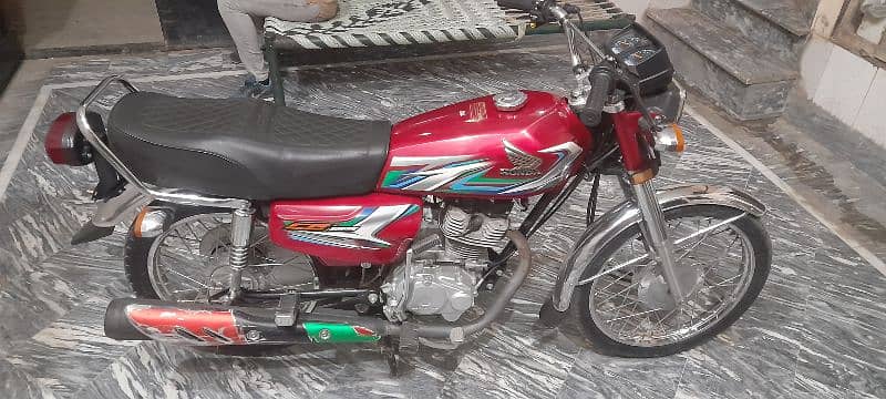 Honda 125  Model 2023 Demand 190k All ok  no work required granted 4