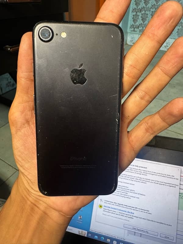 iphone 7 LCD,battery,camera,speaker all parts available 5