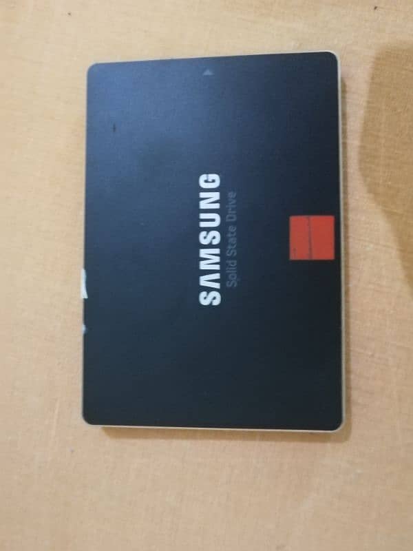 SAMSUNG SSD 840 128 GB +SAMSUNG HDD 250 GB 2