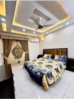 1 Bedroom VIP Full furnish flat per day available in Bahria town Lahore