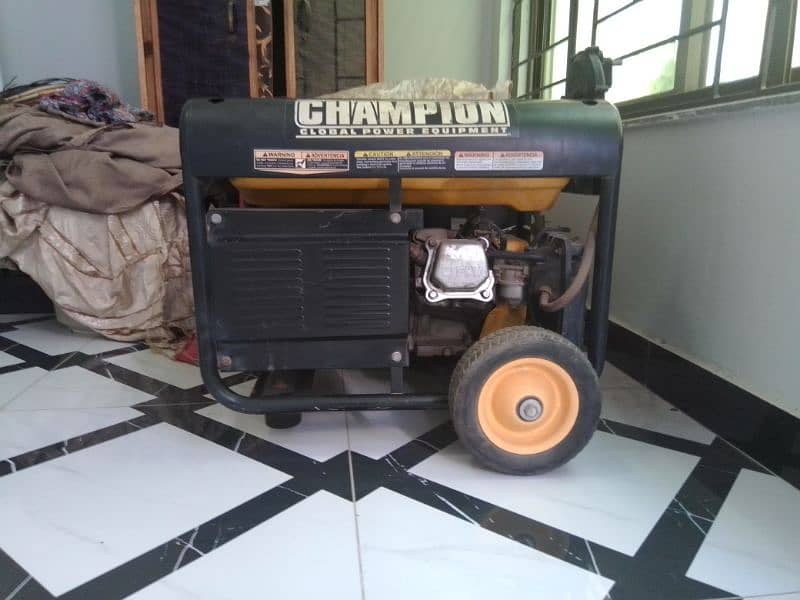 Champion 2800 Watt Petrol & GAS Generator 6