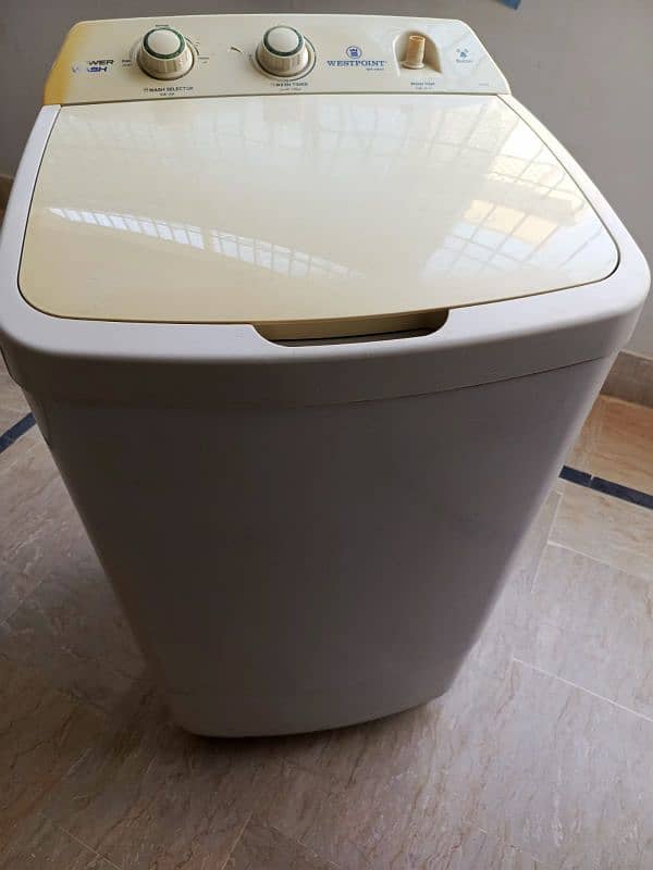 westpoint single tub washing machine in good condition 0