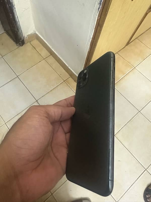 Iphone 11 pro max 64gb Jv 3