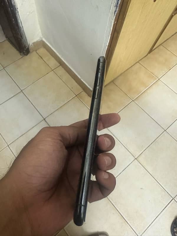 Iphone 11 pro max 64gb Jv 5