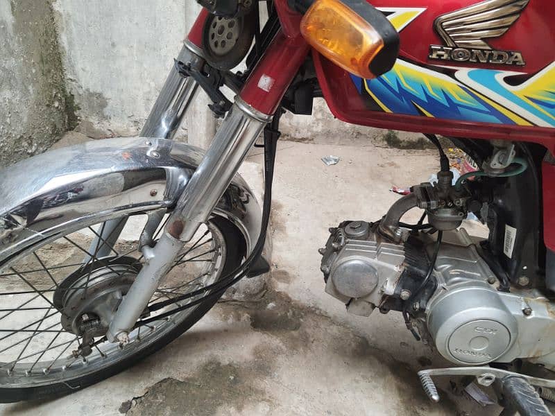 Honda cd70 3