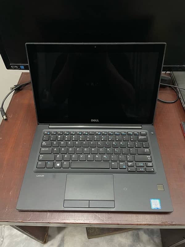 Dell Latitude 7280 i7 7th Gen 0