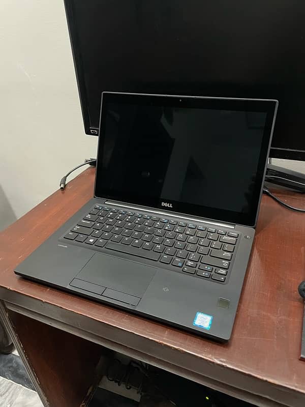 Dell Latitude 7280 i7 7th Gen 5