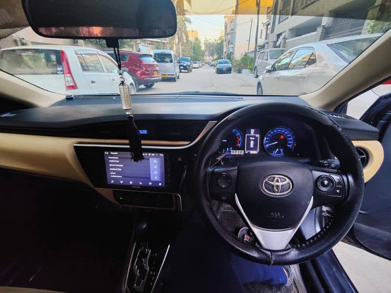 Toyota Corolla Altis 2019 Original 5