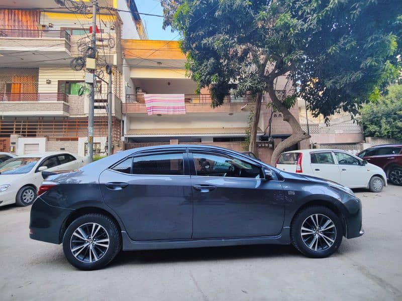 Toyota Corolla Altis 2019 Original 6