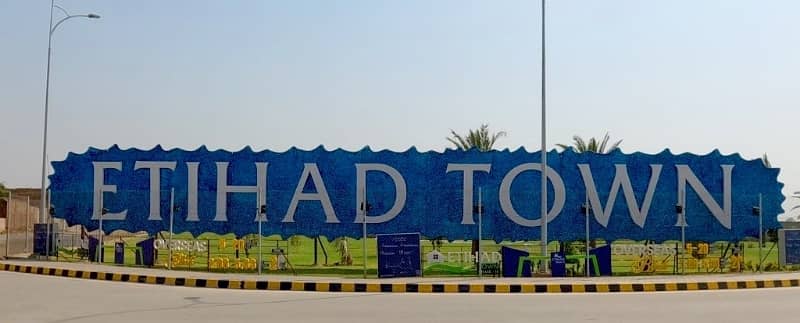 3 Marla Residential Plots LDA Approved For Sale On 3 Years Installments In Overseas Block Etihad Town Phase 2 Lahore 1