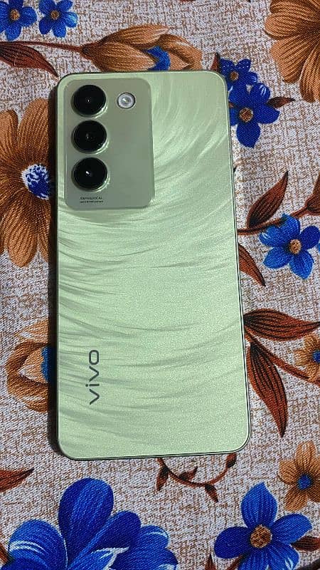 Vivo y100.256GB 6