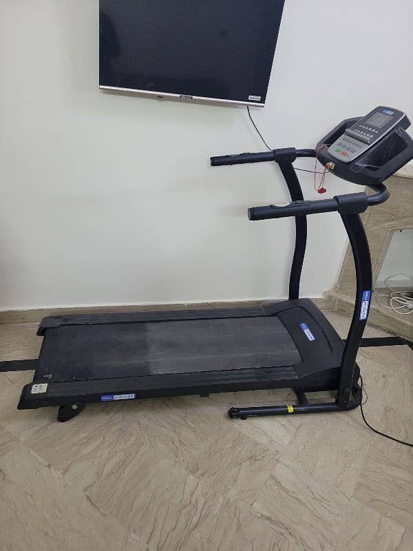 Treadmill Affordable with Heart Rate Monitor & Adjustable Speed 1