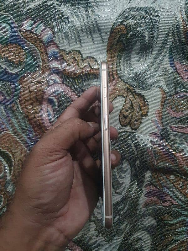 i phone 8 plus 5