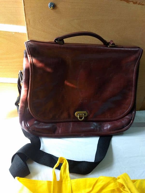 Original Cow Leather Taxier Bag For sale 4