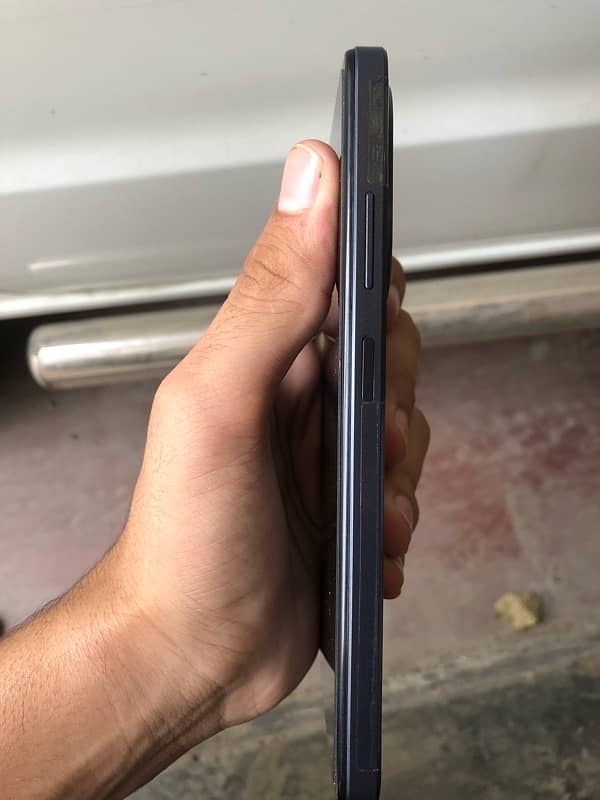 infinix smart 8 plus 10/10 all ok with box & charger 2