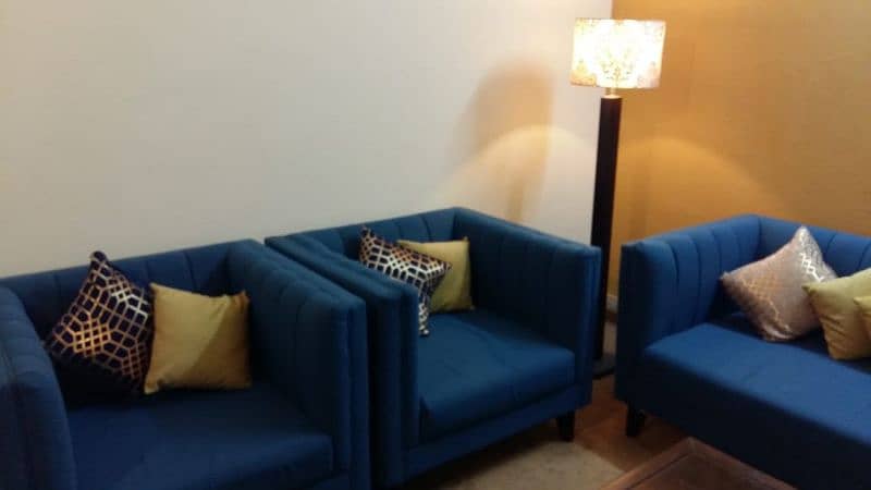 Sofa set 5 Seater 2