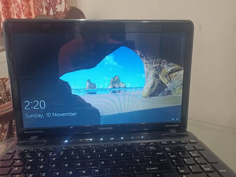 TOSHIBA SATELLITE P750 GAMING LAPTOP FOR SALE 2