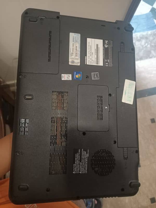 TOSHIBA SATELLITE P750 GAMING LAPTOP FOR SALE 4