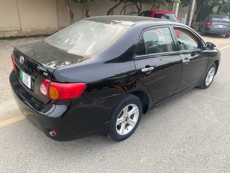 Toyota Corolla GLI 2010 3