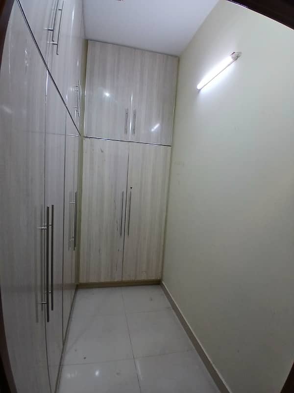 20 Marla ground floor for rent 1