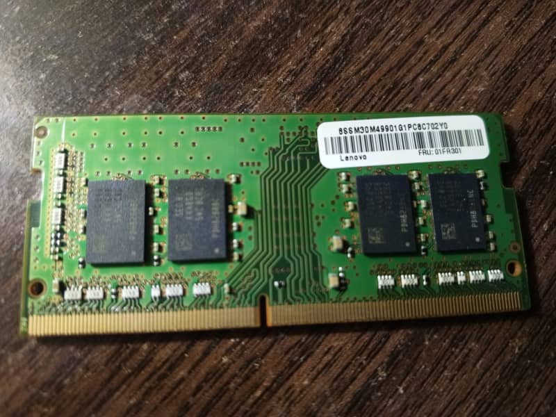 8GB DDR4 RAM - Original Samsung, Excellent Condition 1