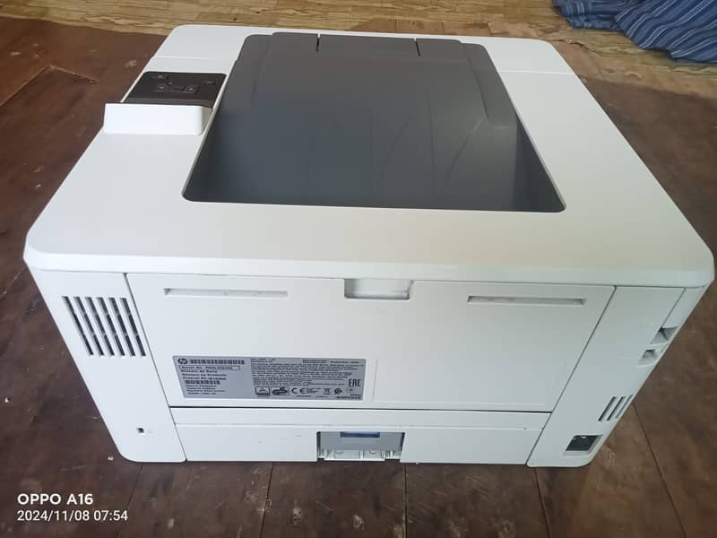 HP LaserJet Pro M404n Printer 1