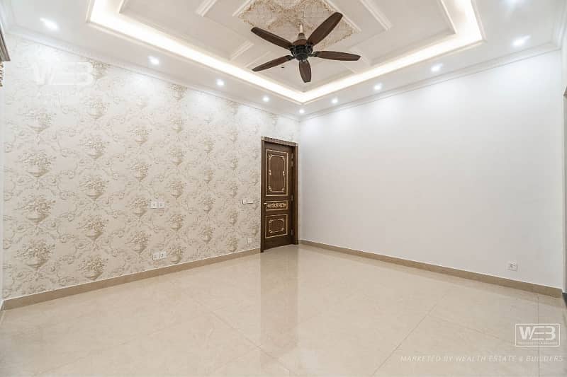 Beautiful Top Location 1 Kanal Spanish Desigber house for Sale in Phase 7 26