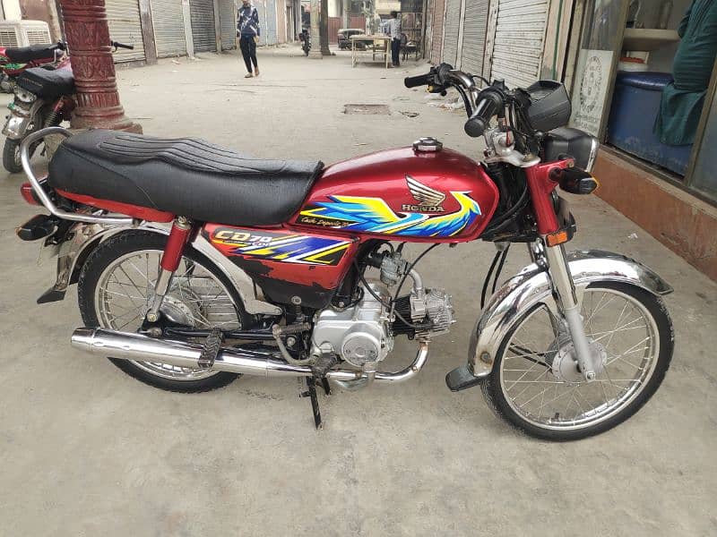 Honda CD 70 in good condition and used in good hands 0