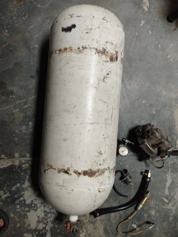 Cng cylinder and Kit 0