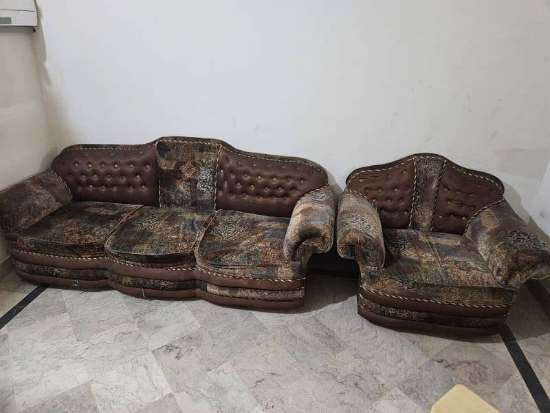 3 Seater +Single Seater Sofa for Sale 1