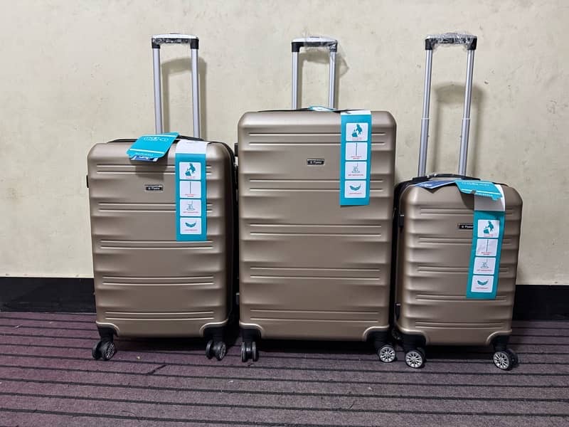 Luggage bags/ travel suitcases/ trolley bags/ travel trolley/ attachi 10