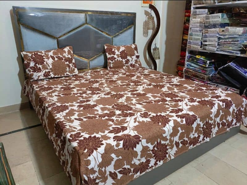 aplica all bedsheet available 8