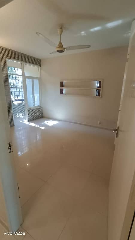 3 Bedroom Attached Bathroom Fully Renovated Tile Flooring grund Floor 10