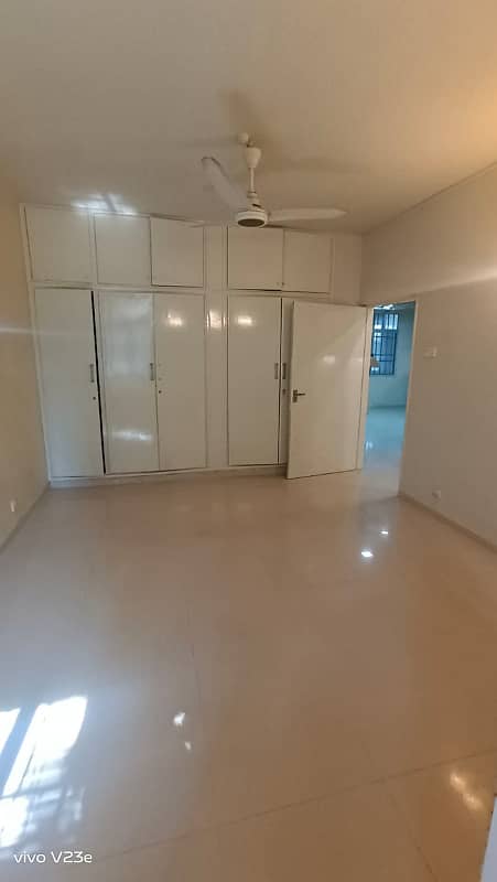 3 Bedroom Attached Bathroom Fully Renovated Tile Flooring grund Floor 19