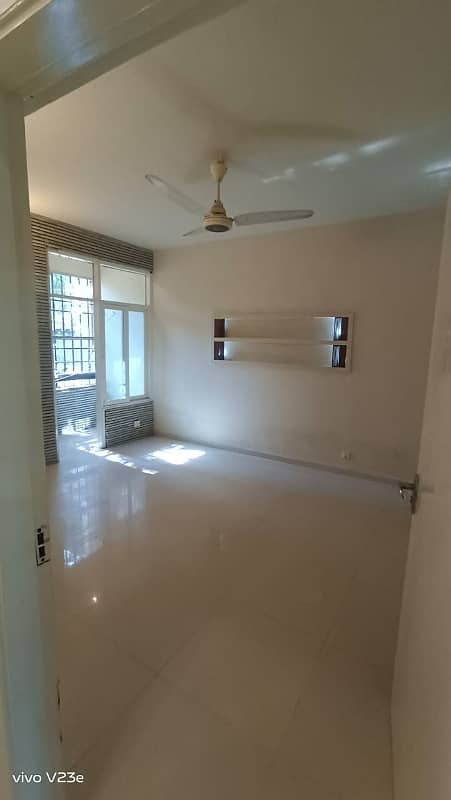 3 Bedroom Attached Bathroom Fully Renovated Tile Flooring grund Floor 27