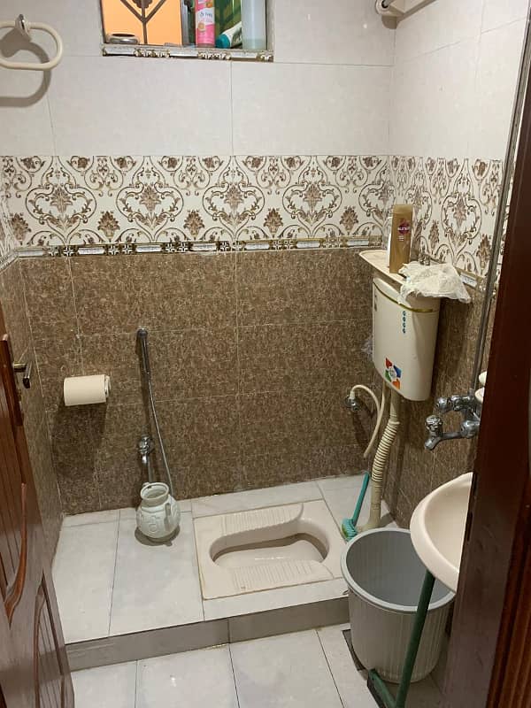 Single story house for rent in niyazi town near misryal road 7