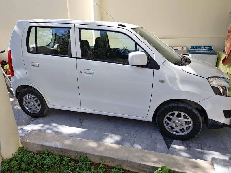 Suzuki Wagon R 2022 1