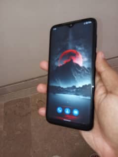 Motorola Moto G8 Plus 4gb 64gb Pta Approved All Ok phone